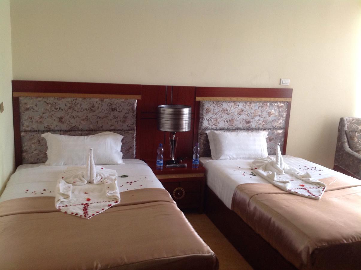 Palm Palace Hotel Baher Dar Extérieur photo
