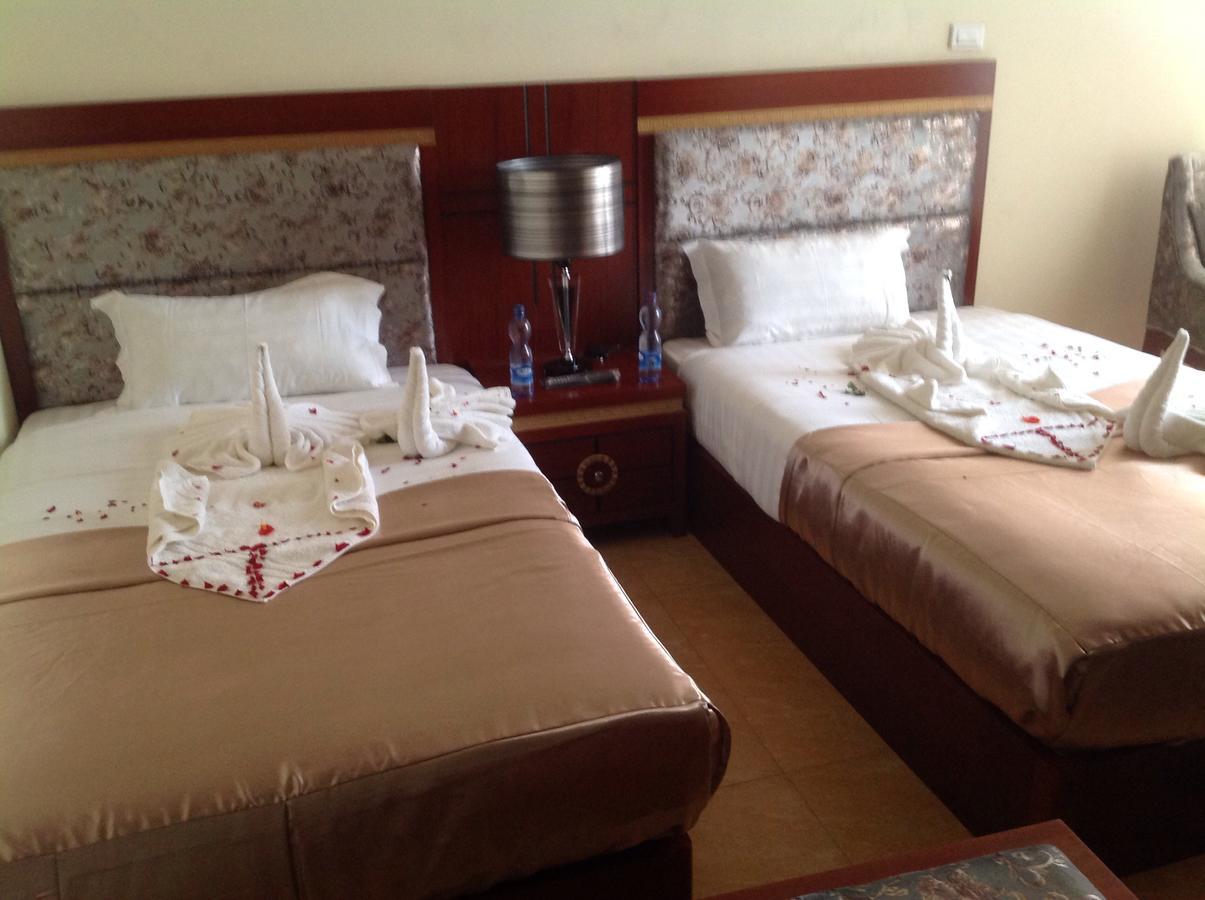 Palm Palace Hotel Baher Dar Extérieur photo