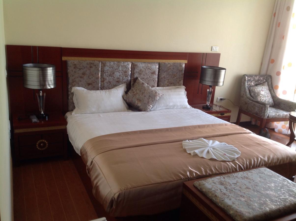 Palm Palace Hotel Baher Dar Extérieur photo