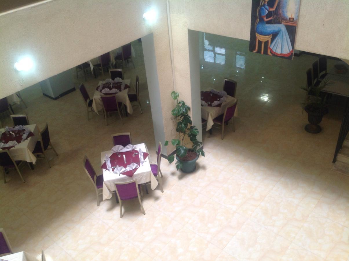 Palm Palace Hotel Baher Dar Extérieur photo