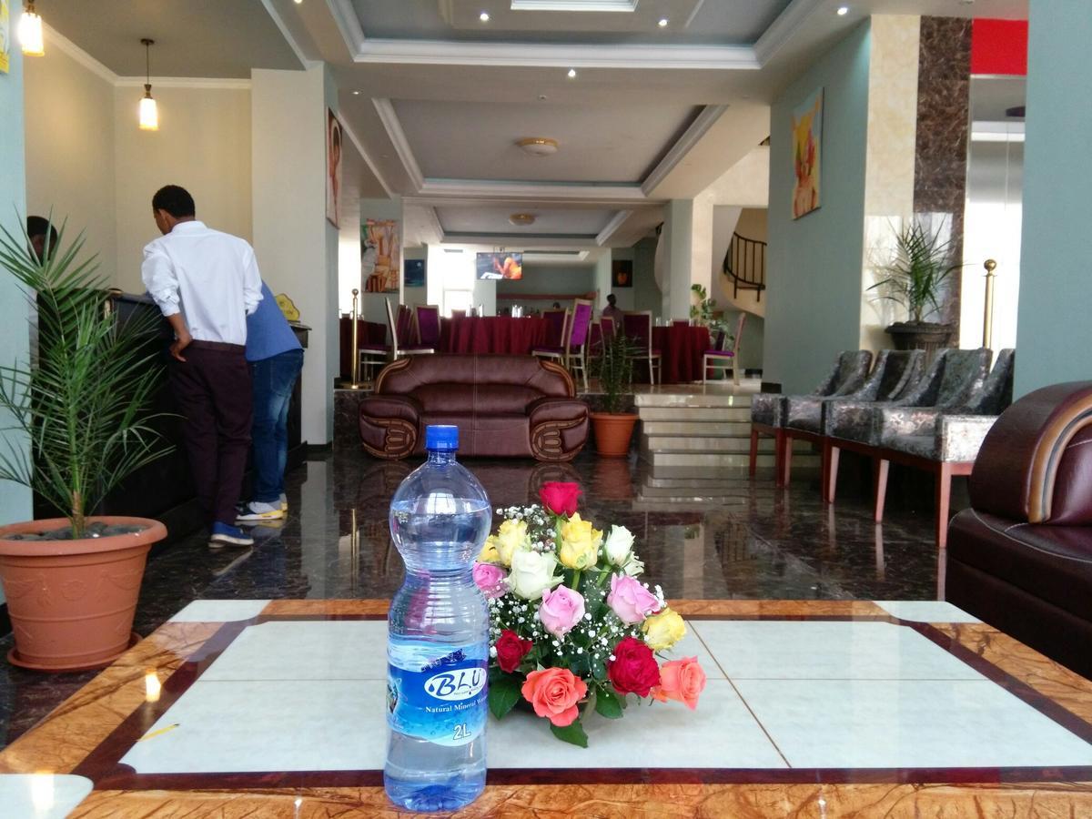 Palm Palace Hotel Baher Dar Extérieur photo